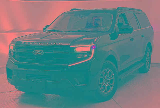 Certified 2025 Ford Expedition Max Active image 5