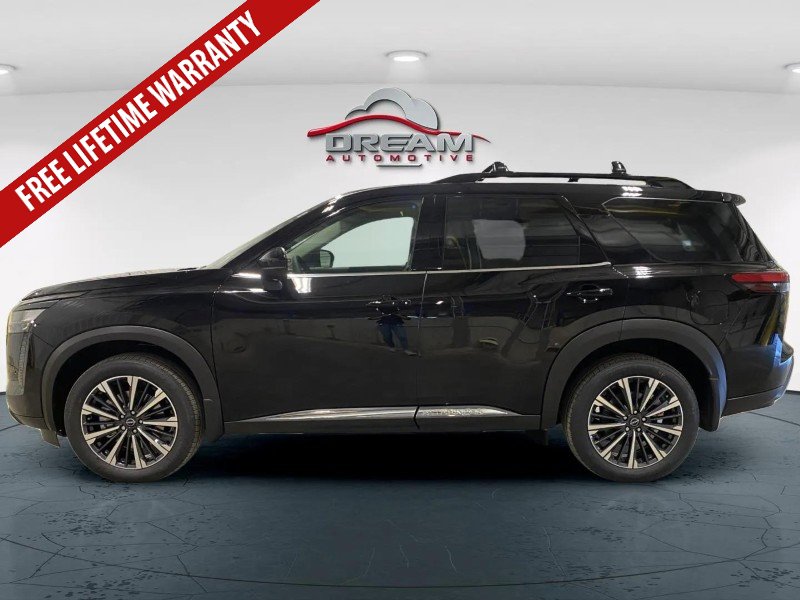 New 2026 Nissan Pathfinder Platinum w/ Cargo Package AWD/4WD image 17