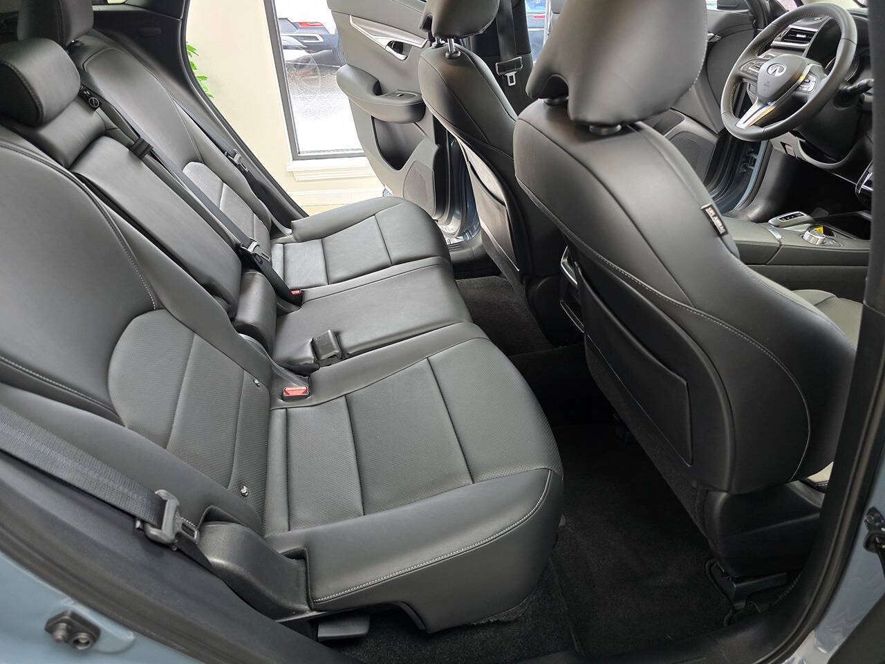 Used 2023 INFINITI QX50 Luxe AWD/4WD image 25