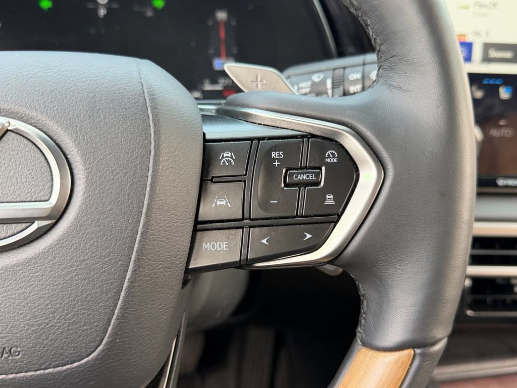 Certified 2025 Lexus RX 350h AWD/4WD image 18