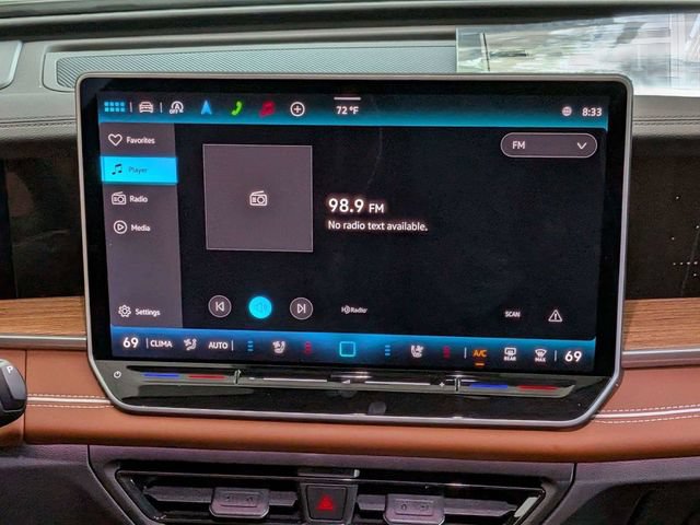 New 2026 Volkswagen Tiguan SEL R-Line AWD/4WD image 19