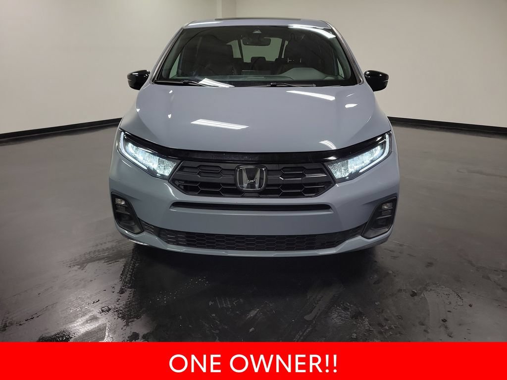 Used 2025 Honda Odyssey Sport-L image 3