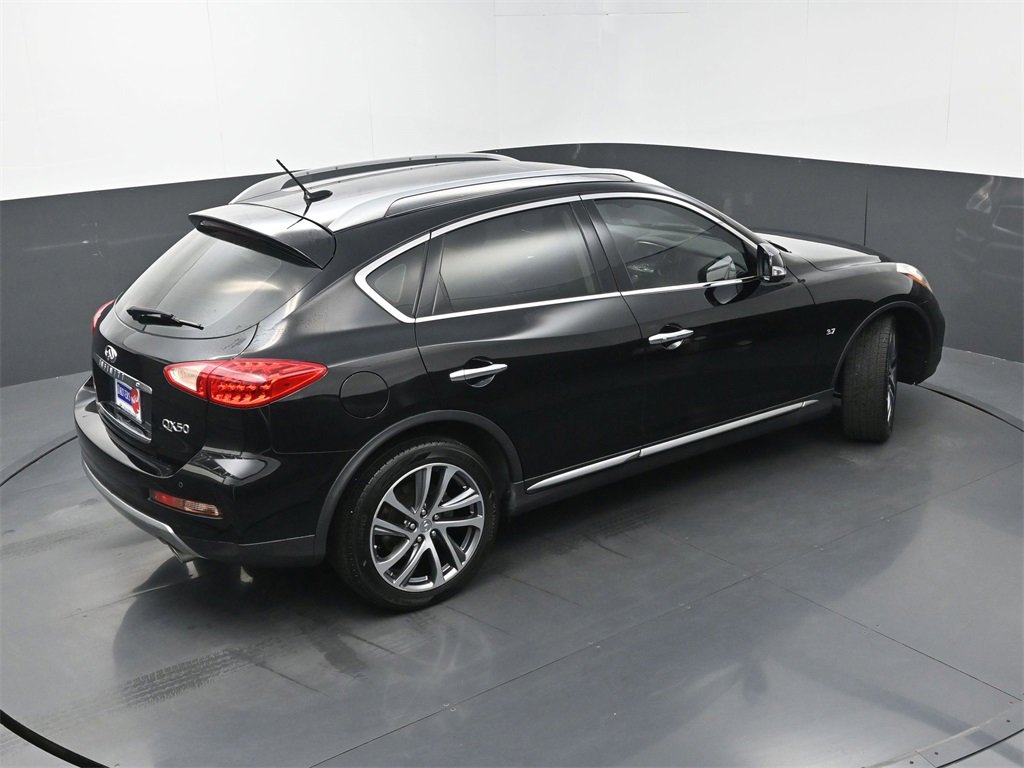 Used 2017 INFINITI QX50 2WD w/ Premium Plus Package image 33