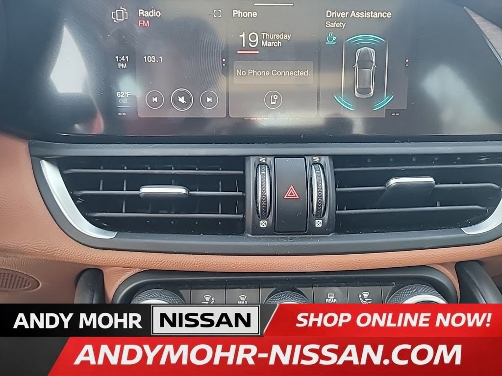 Used 2020 Alfa Romeo Giulia Ti image 18