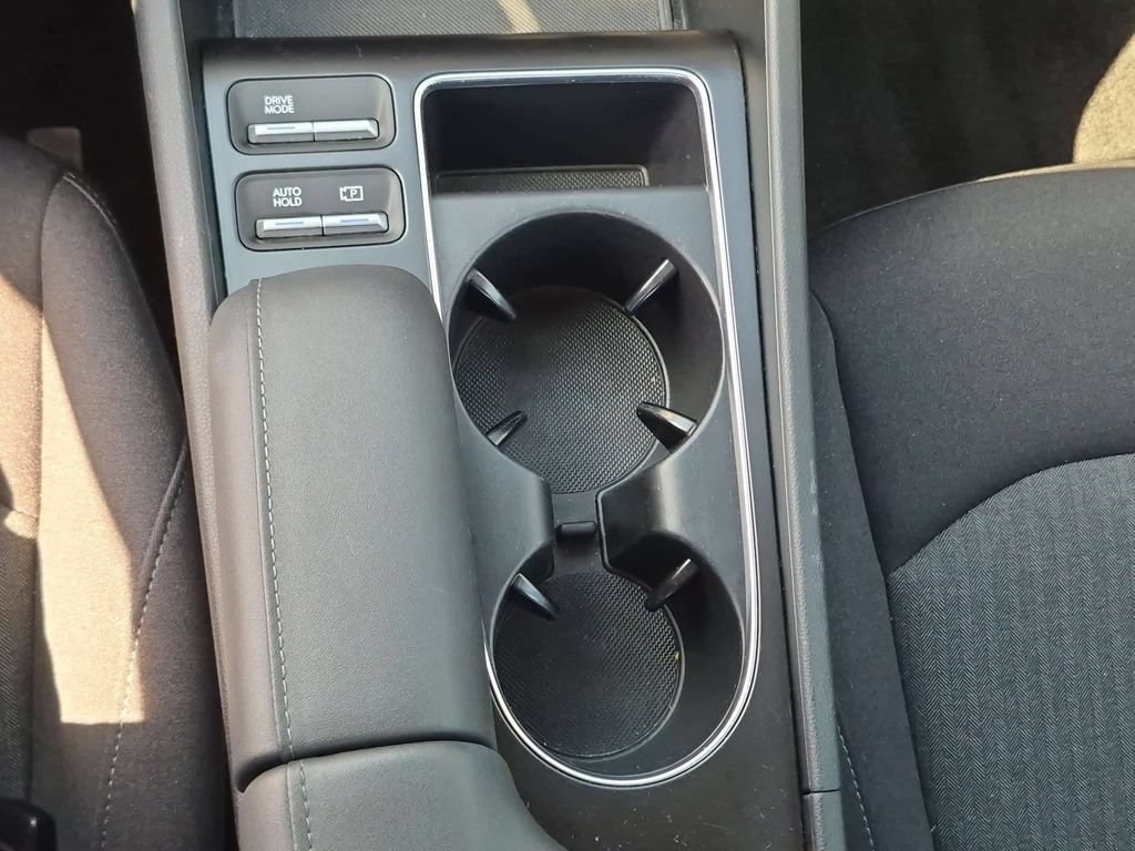 Used 2025 Hyundai Sonata SEL FWD image 24
