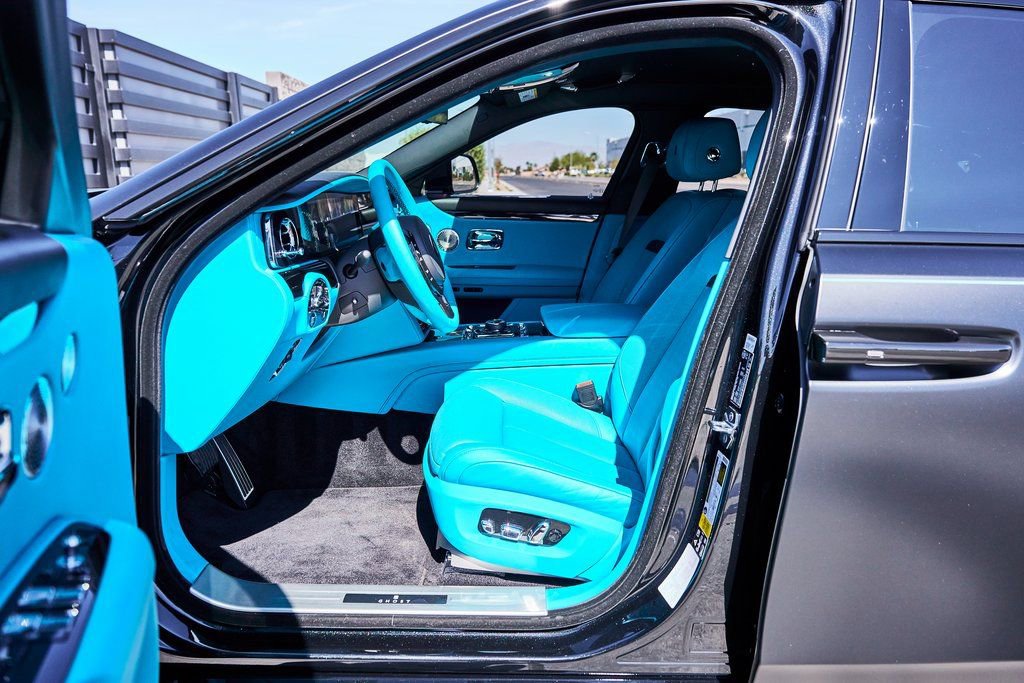 Used 2024 Rolls-Royce Ghost AWD/4WD image 36