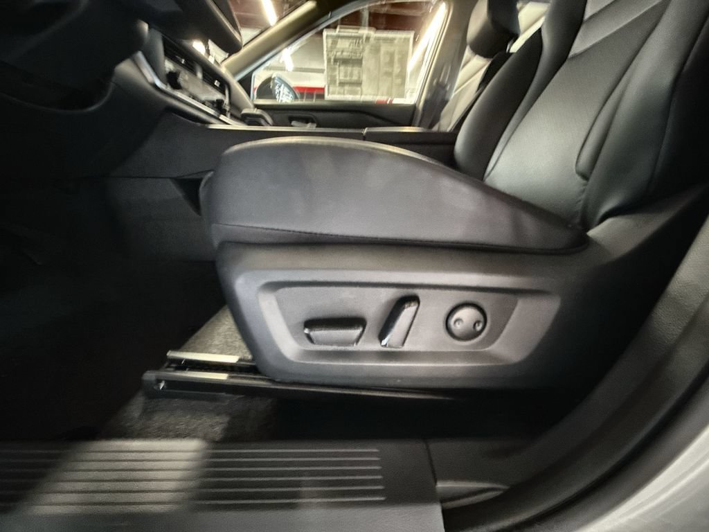 New 2026 Nissan Rogue Dark Armor AWD/4WD image 14