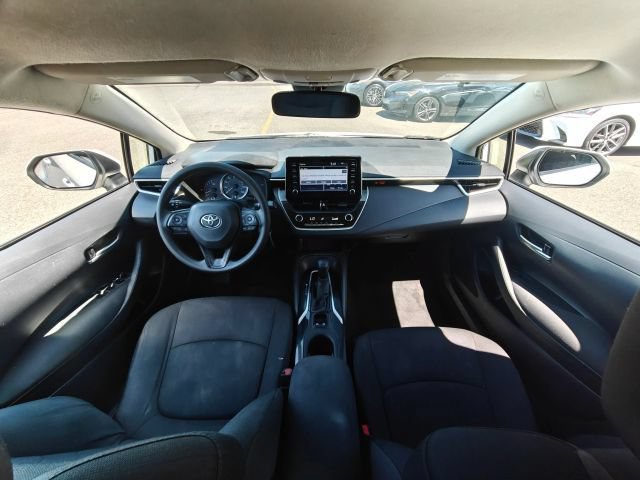 Used 2020 Toyota Corolla LE FWD image 31