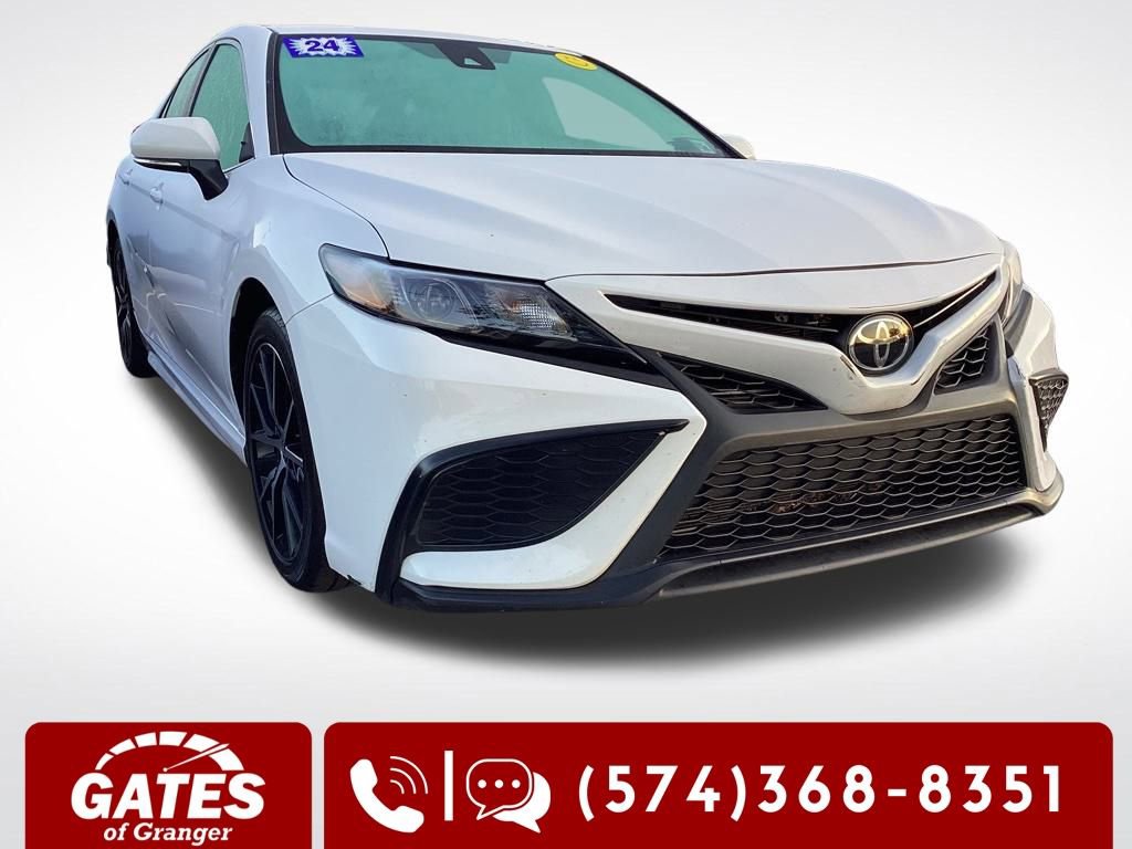 Used 2024 Toyota Camry SE video 1