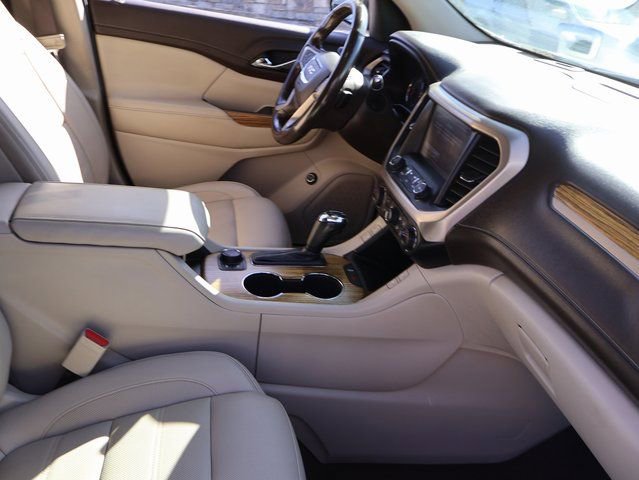 Certified 2019 GMC Acadia Denali w/ Technology Package FWD image 12
