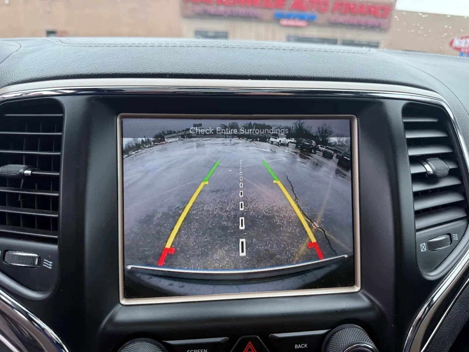 Used 2017 Jeep Grand Cherokee Overland image 31