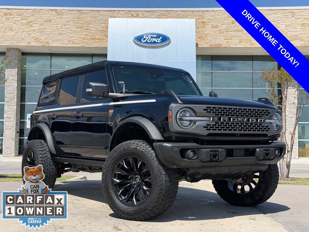 Used 2023 Ford Bronco Badlands AWD/4WD image 1