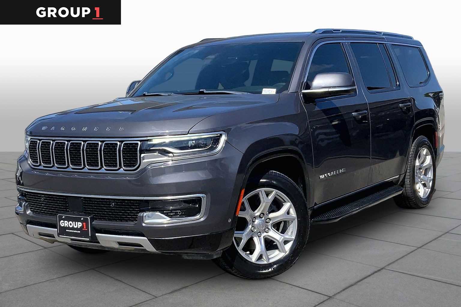 Used 2022 Jeep Wagoneer Series II RWD image 1