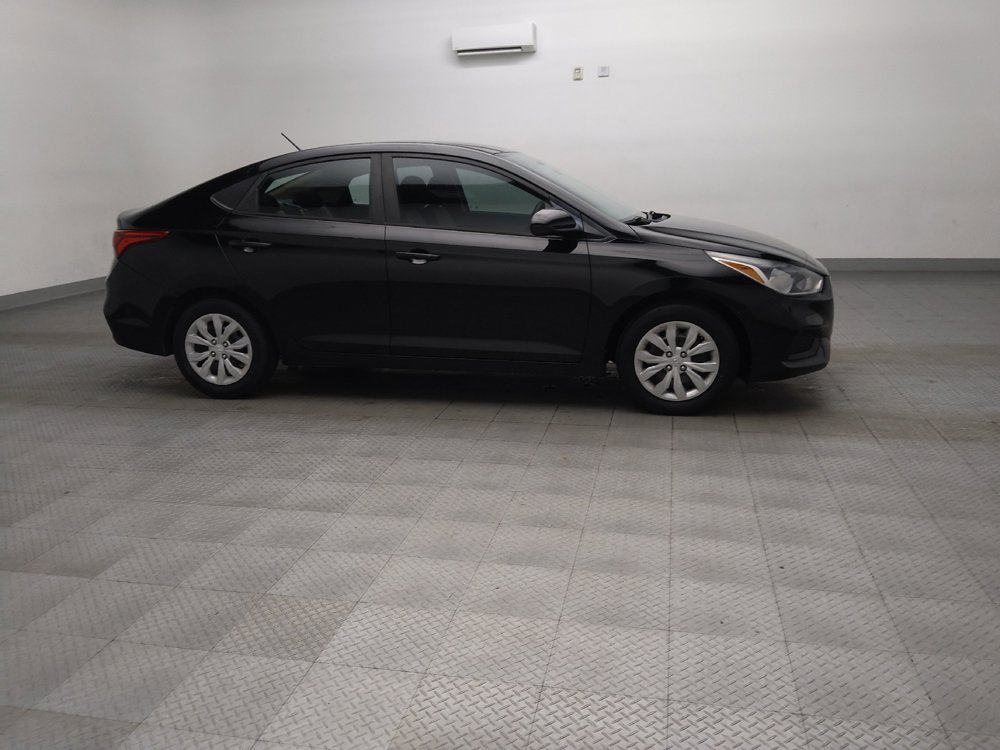 Used 2019 Hyundai Accent SE FWD image 11