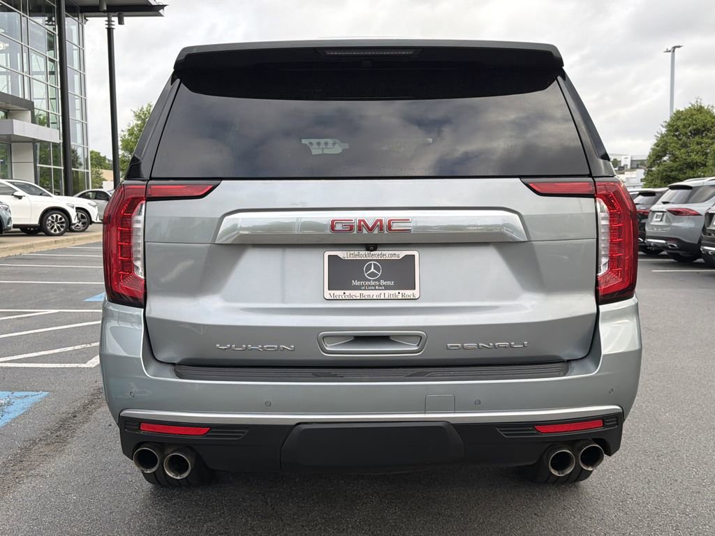 Used 2023 GMC Yukon Denali RWD image 4