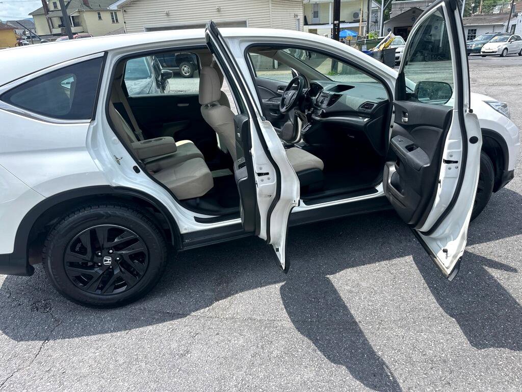 Used 2016 Honda CR-V LX image 32