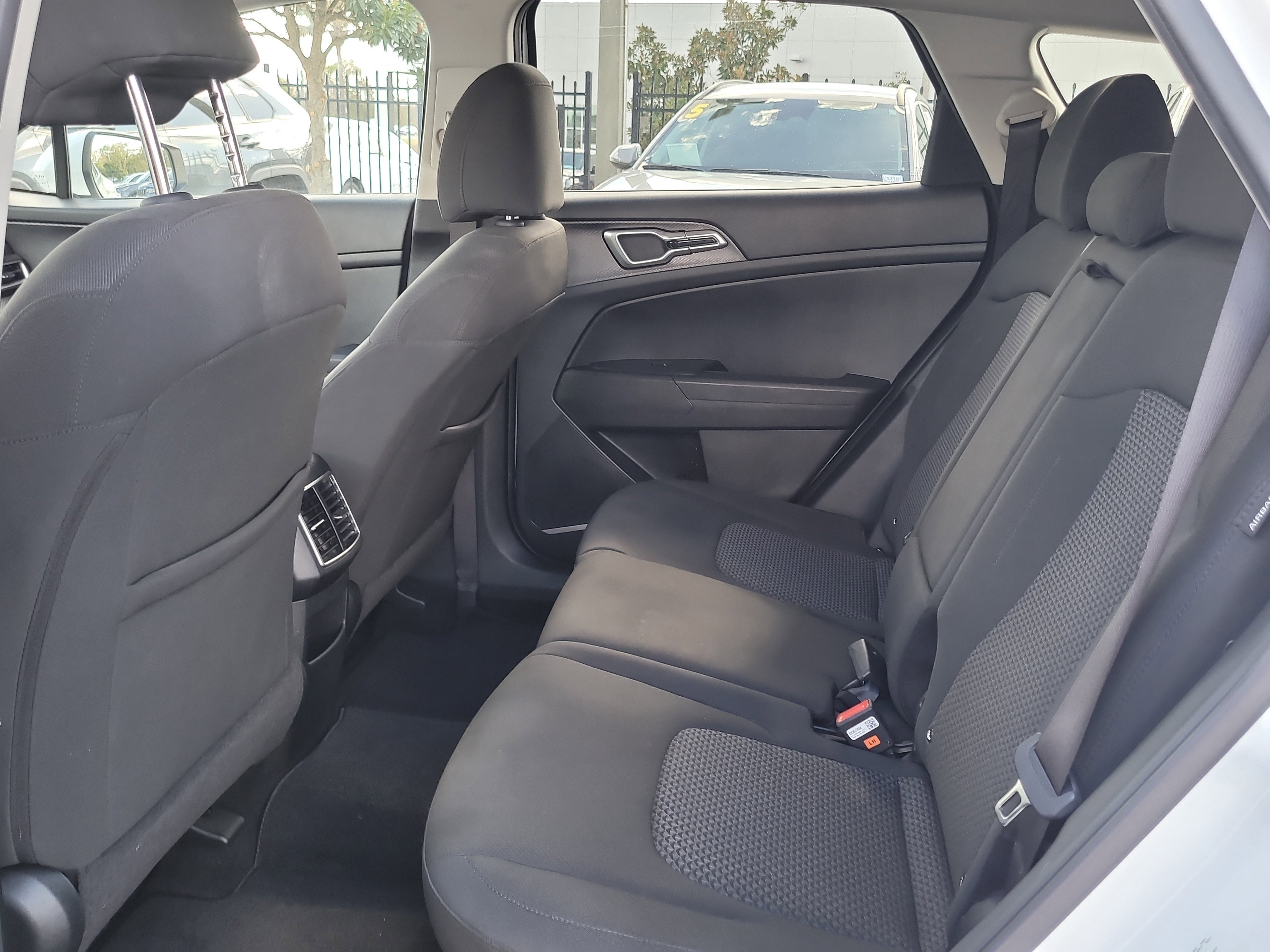 Used 2025 Kia Sportage LX image 14