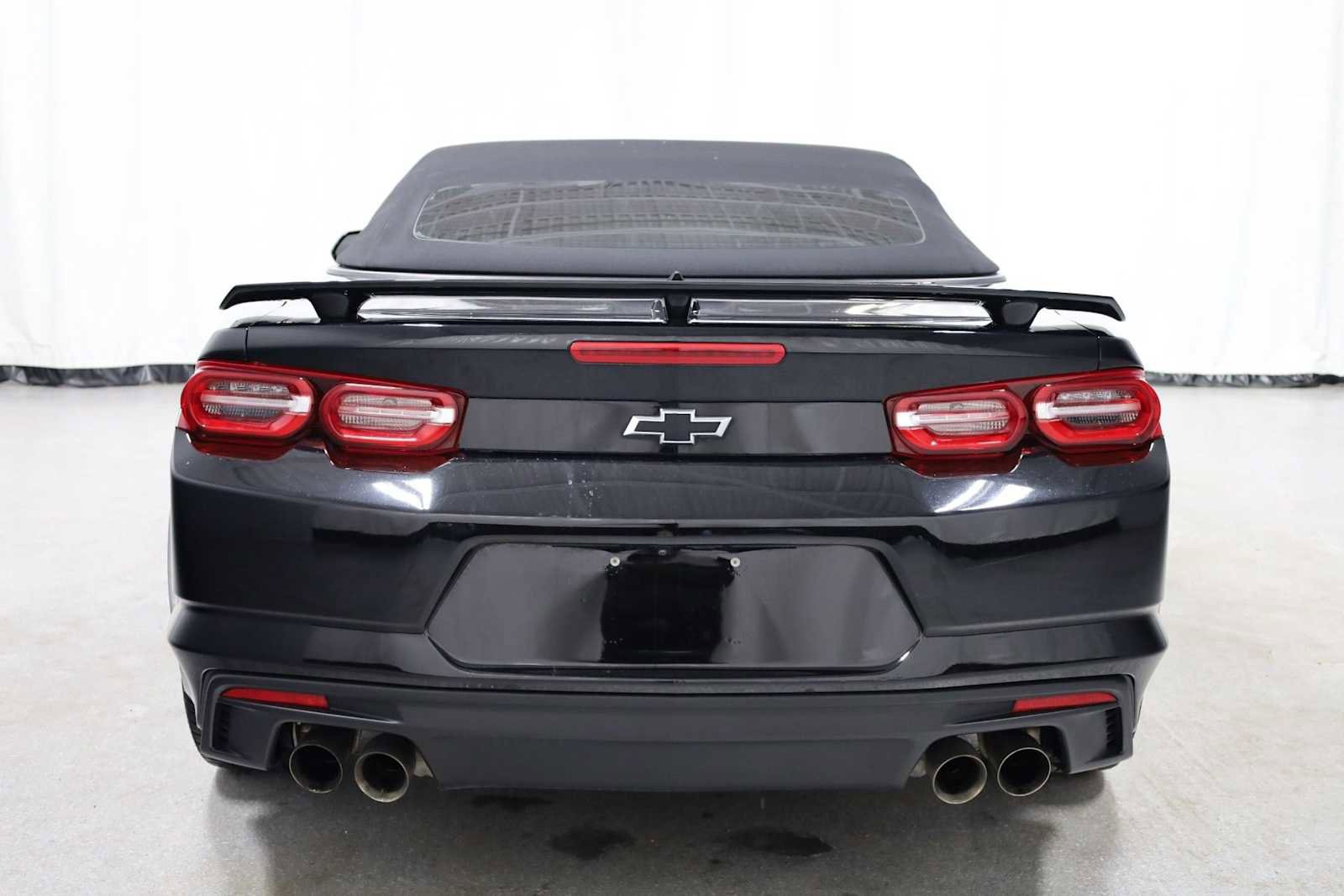 Used 2023 Chevrolet Camaro LT w/ Technology Package image 7