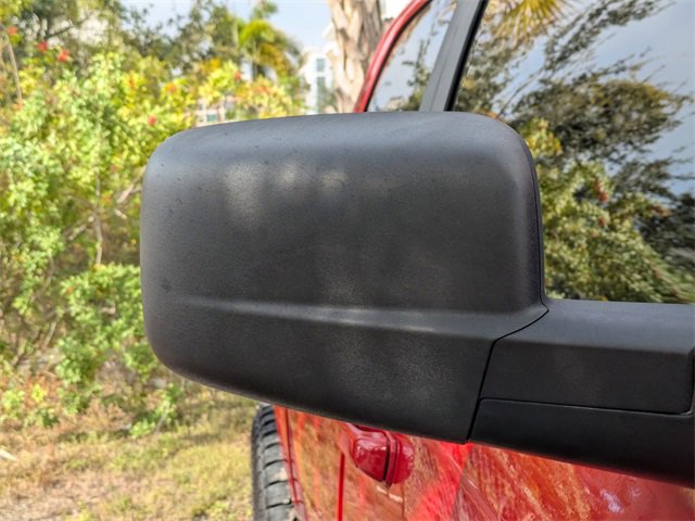 Used 2021 RAM 1500 Classic SLT image 10