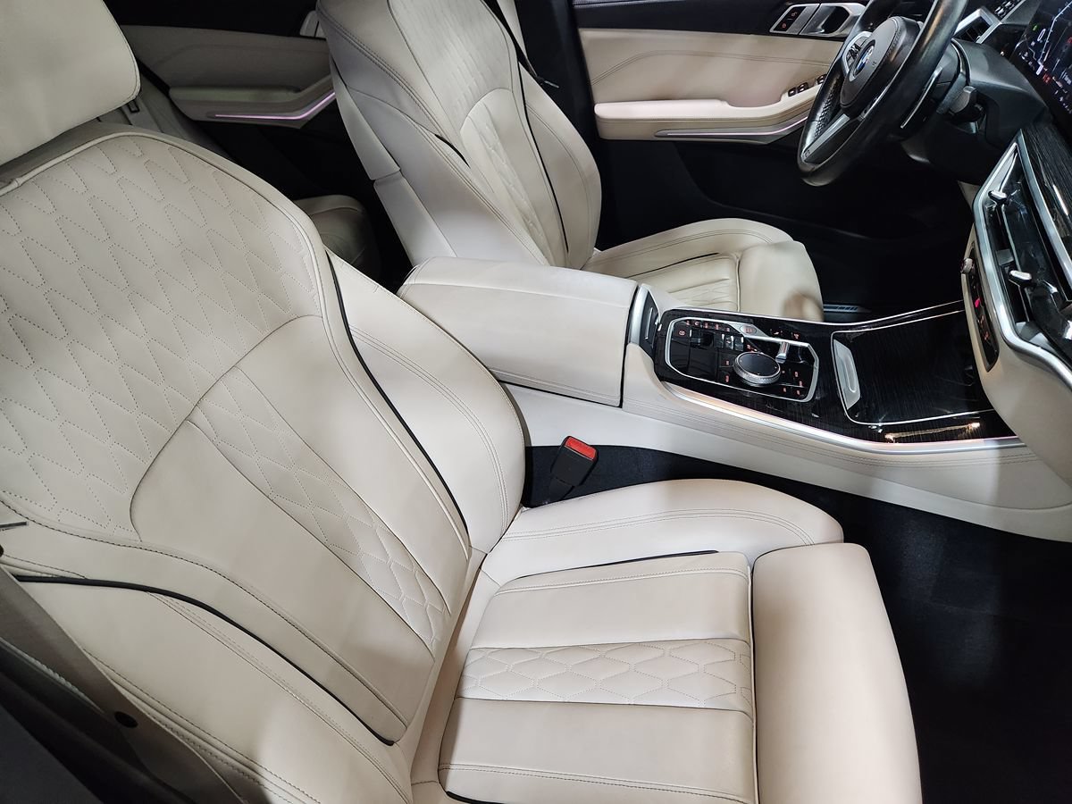 Used 2024 BMW X5 xDrive40i w/ M Sport Package AWD/4WD image 32