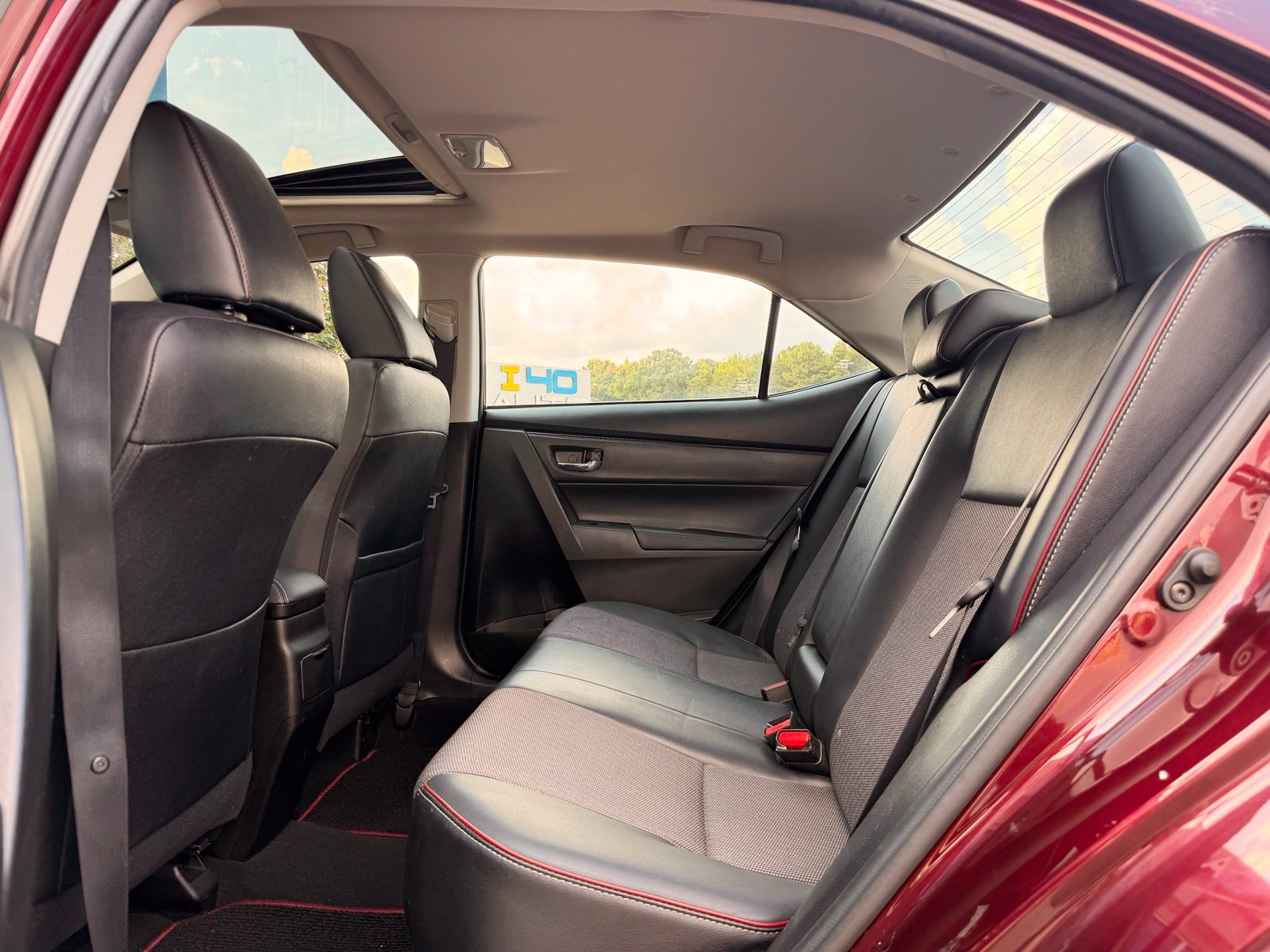 Used 2017 Toyota Corolla SE 50th Anniversary FWD image 17