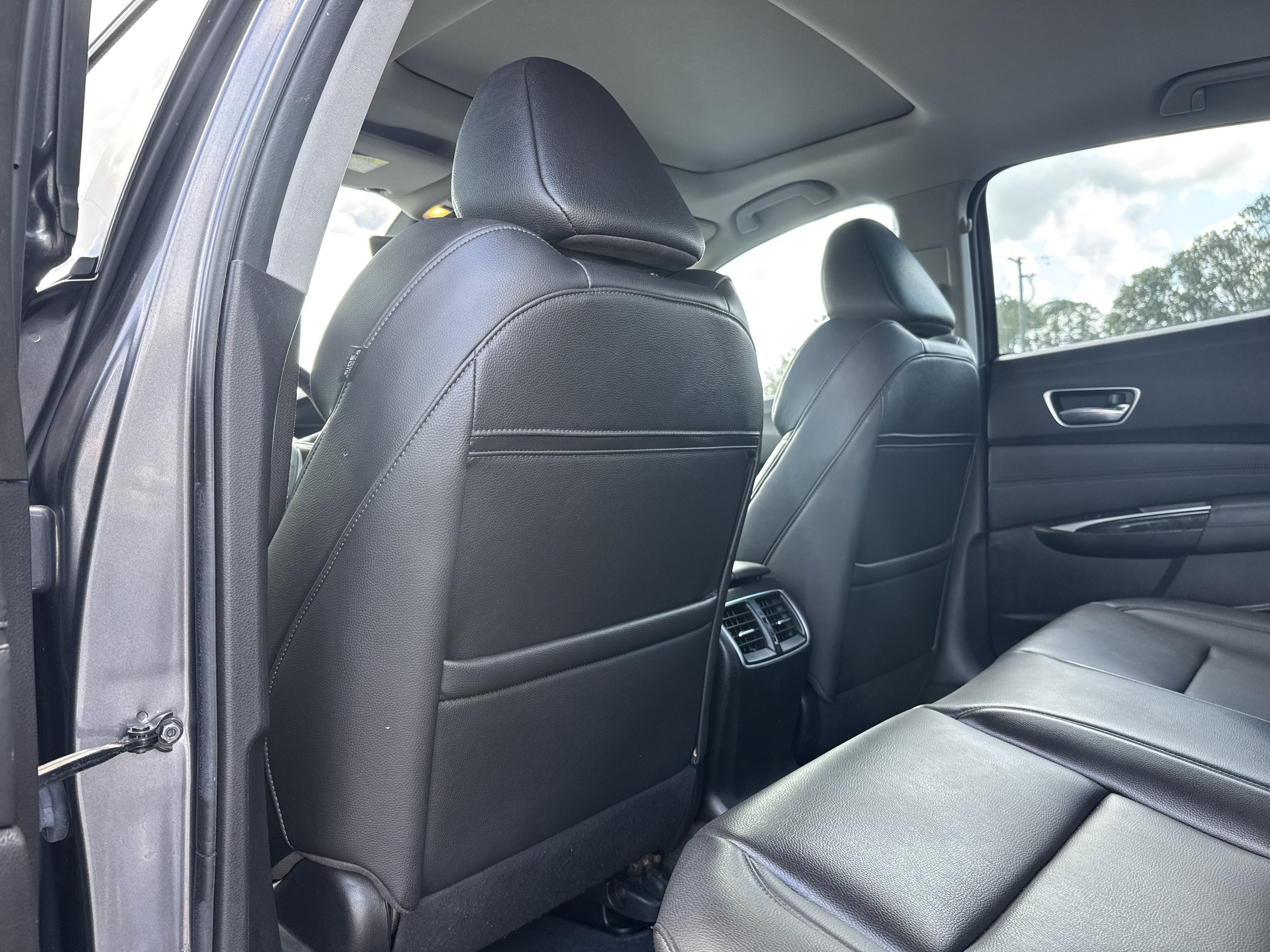 Used 2019 Acura TLX FWD image 19