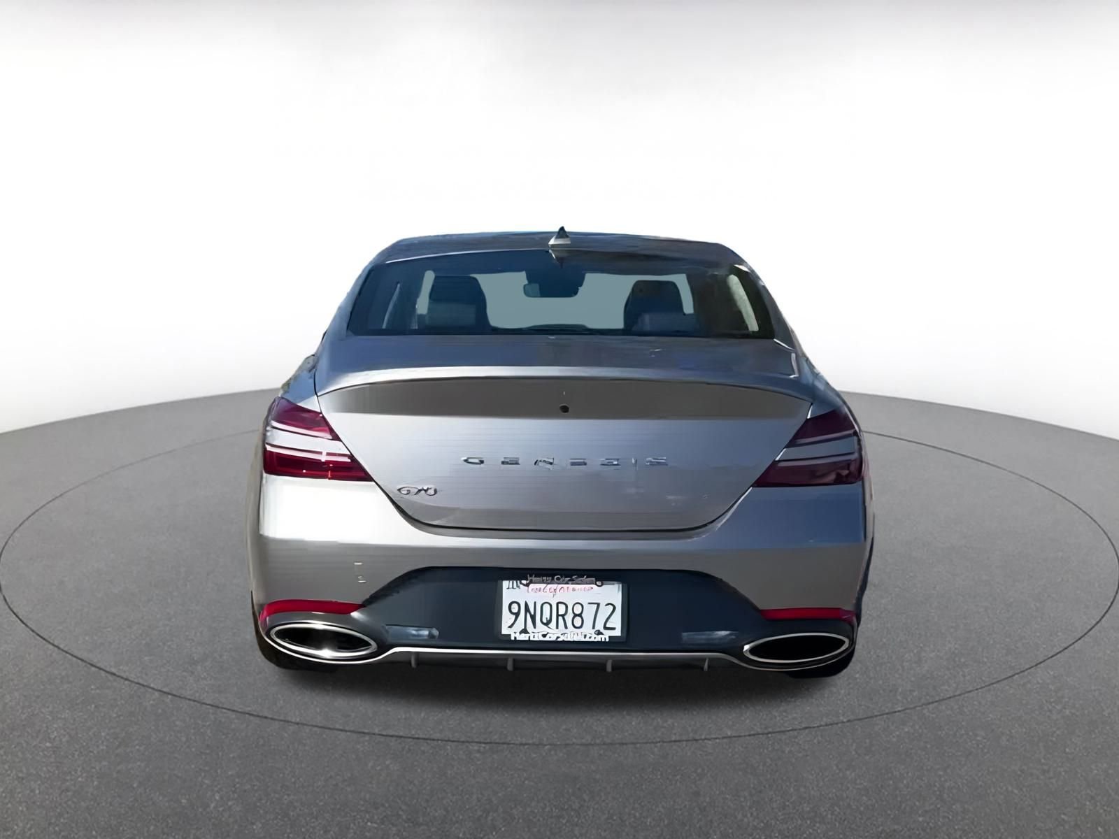 Used 2025 Genesis G70 2.5T image 11