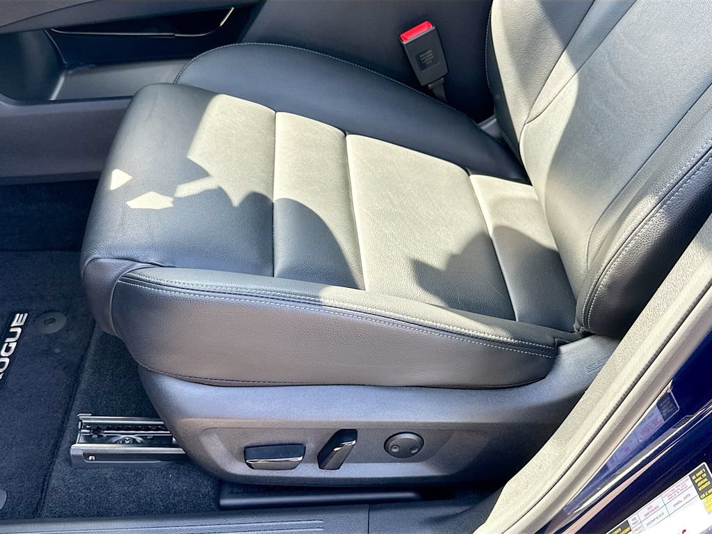 Certified 2024 Nissan Rogue SL FWD image 23