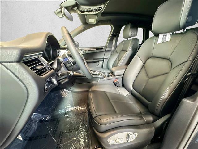 New 2026 Porsche Macan S AWD/4WD image 5