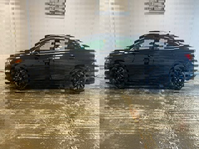 Used 2020 Chevrolet Malibu LT w/ Leather Package image 8