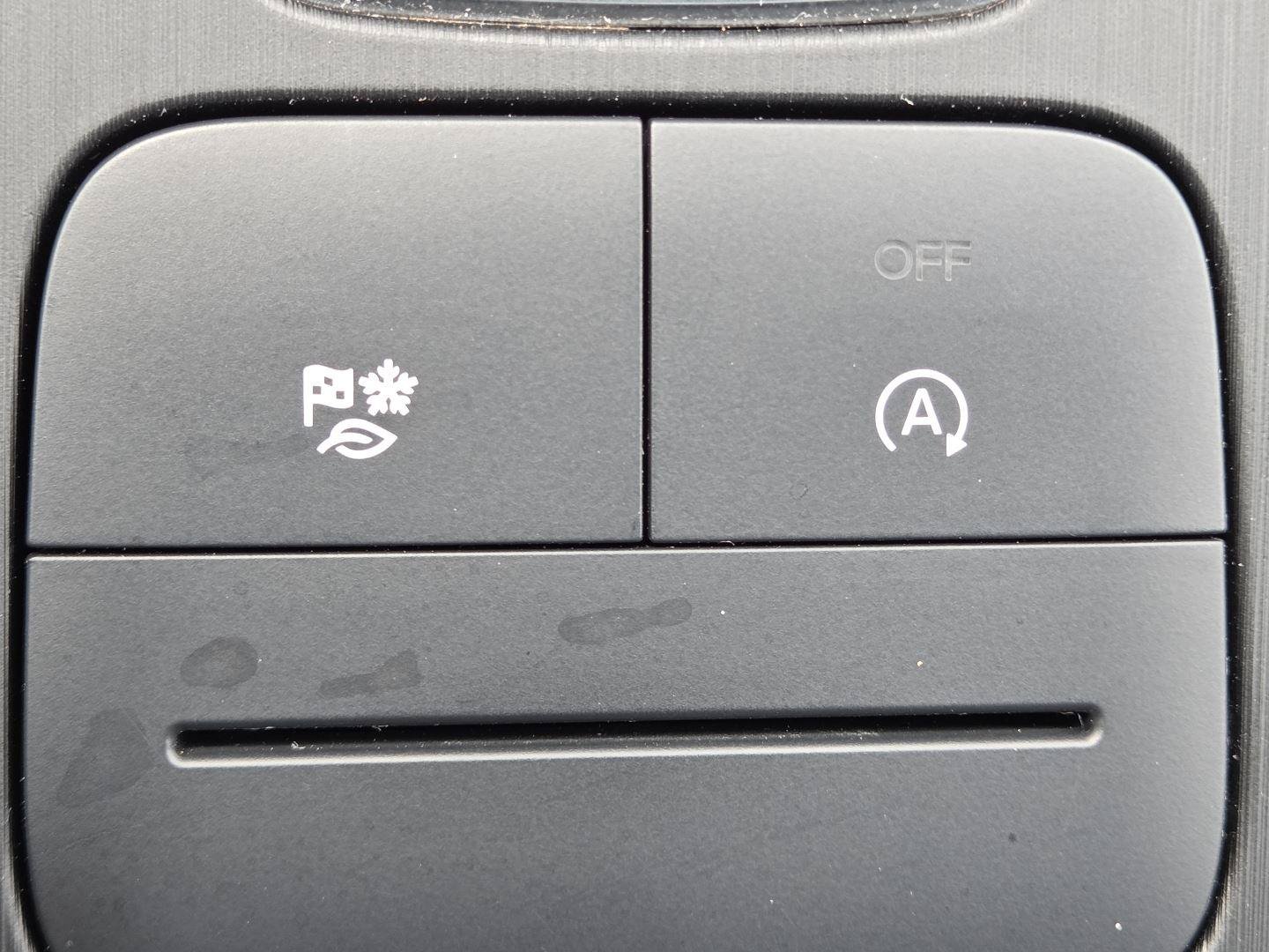 Used 2021 Ford Escape SEL w/ Technology Package FWD image 29