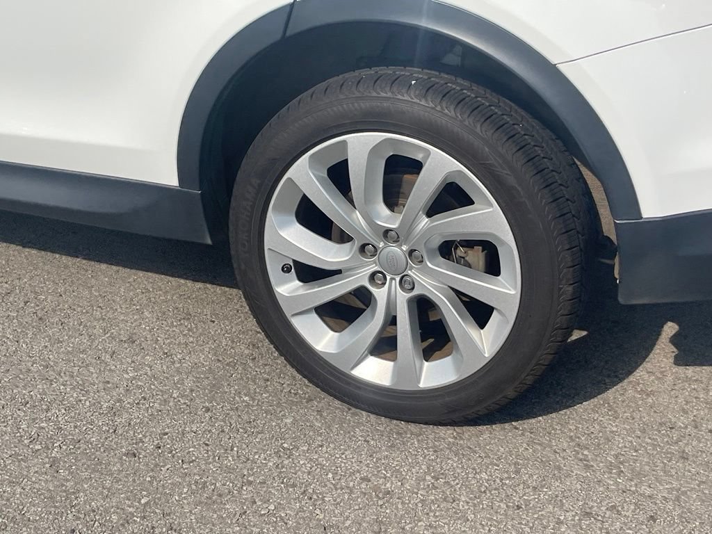Used 2020 Land Rover Discovery Sport S AWD/4WD image 11