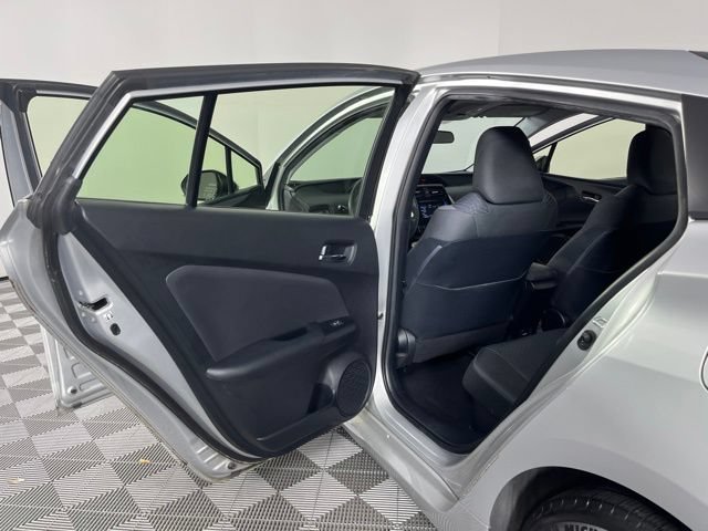 Used 2017 Toyota Prius Two FWD image 38