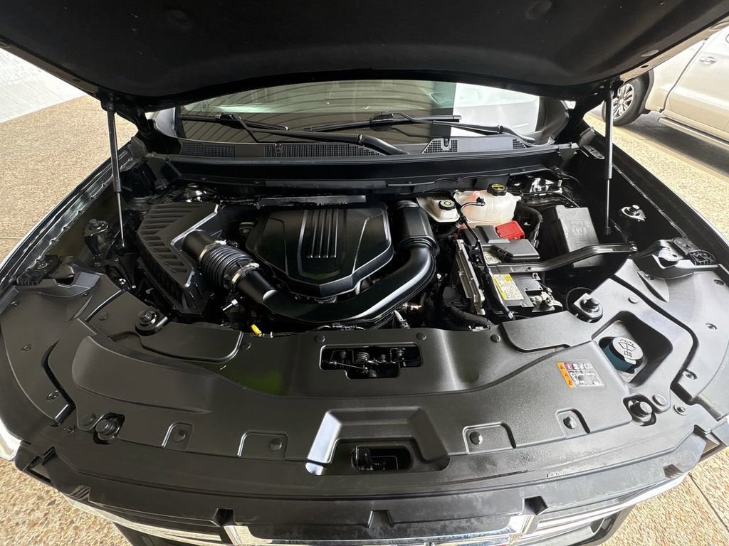 Certified 2025 GMC Acadia Elevation image 30