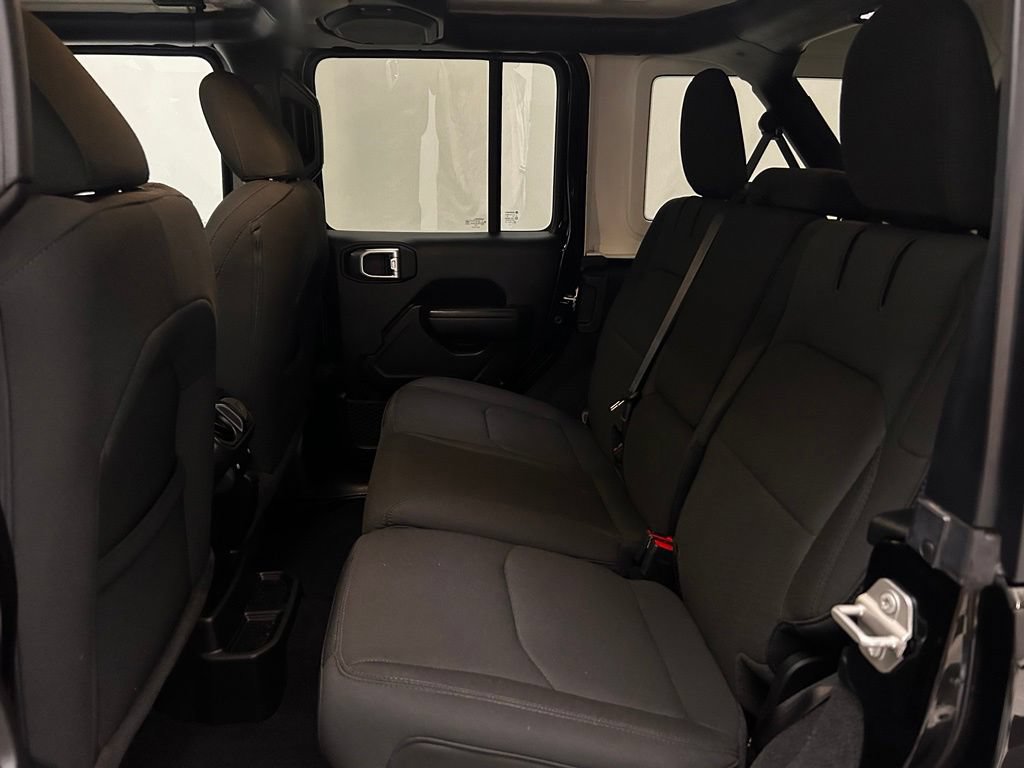 Used 2023 Jeep Wrangler Unlimited w/ Cold Weather Group AWD/4WD image 14