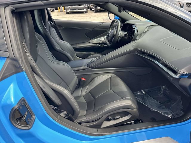 Used 2021 Chevrolet Corvette Stingray Convertible w/ 1LT RWD image 18