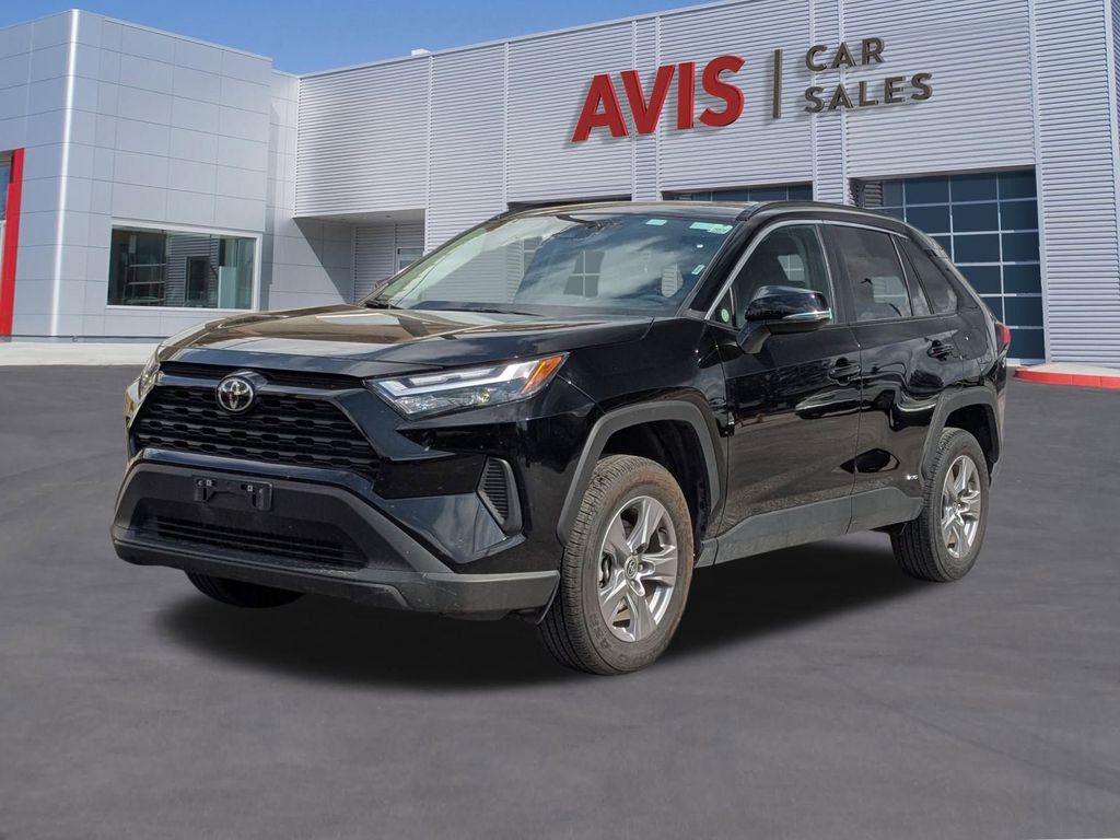 Used 2025 Toyota RAV4 XLE