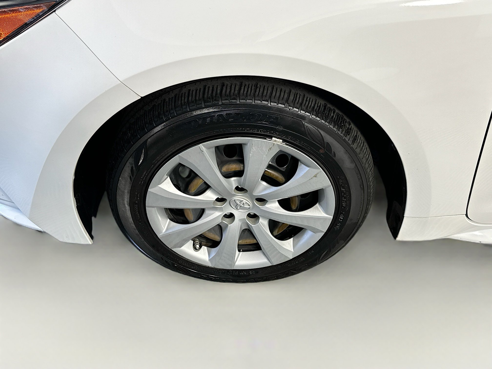 Used 2022 Toyota Corolla LE FWD image 11