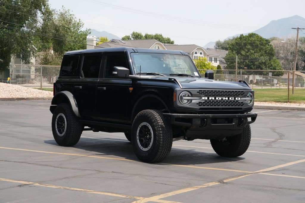 Used 2025 Ford Bronco Badlands AWD/4WD image 7