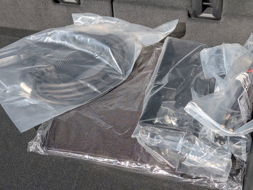 Used 2025 Chevrolet Blazer EV AWD Police image 35