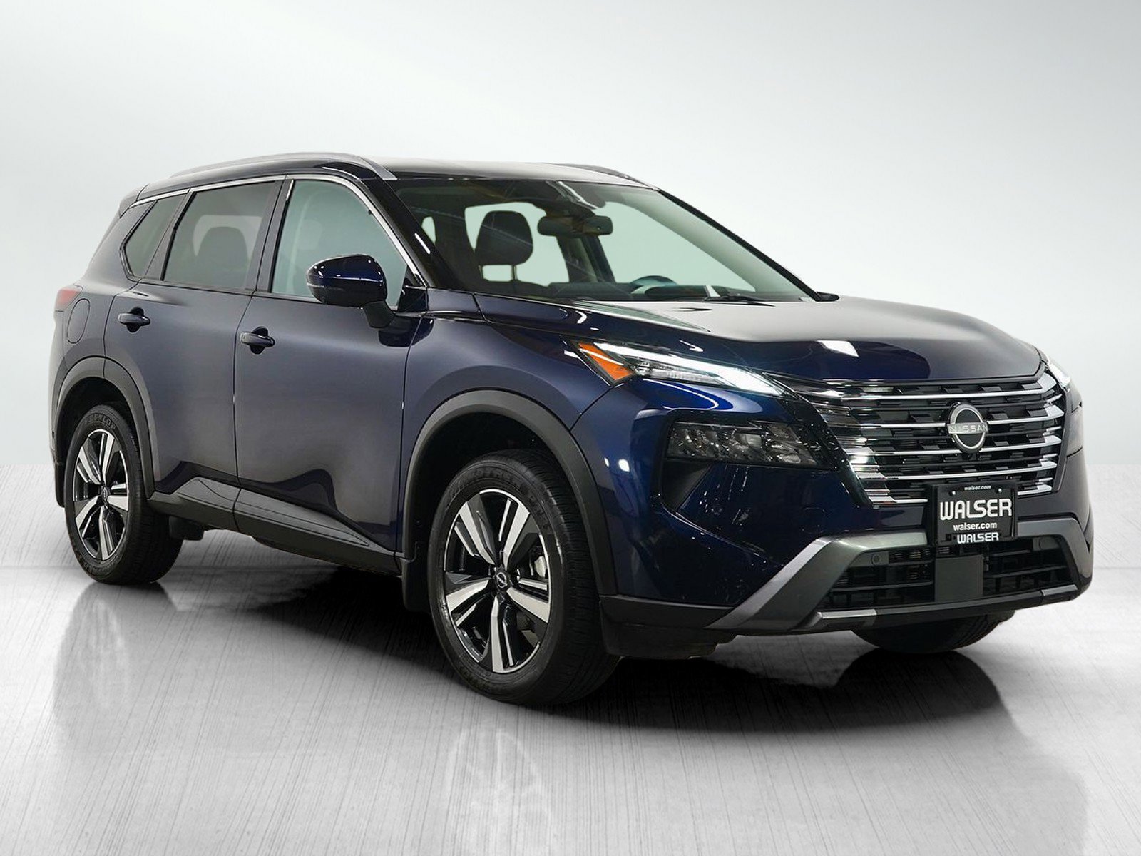 Used 2024 Nissan Rogue SL image 7