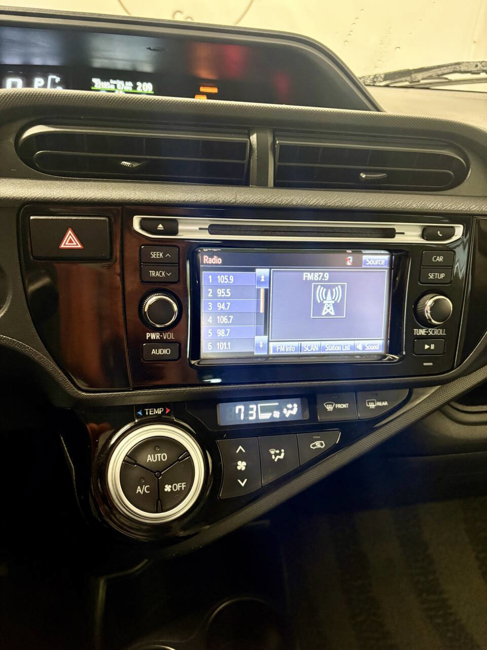 Used 2015 Toyota Prius C Two image 10