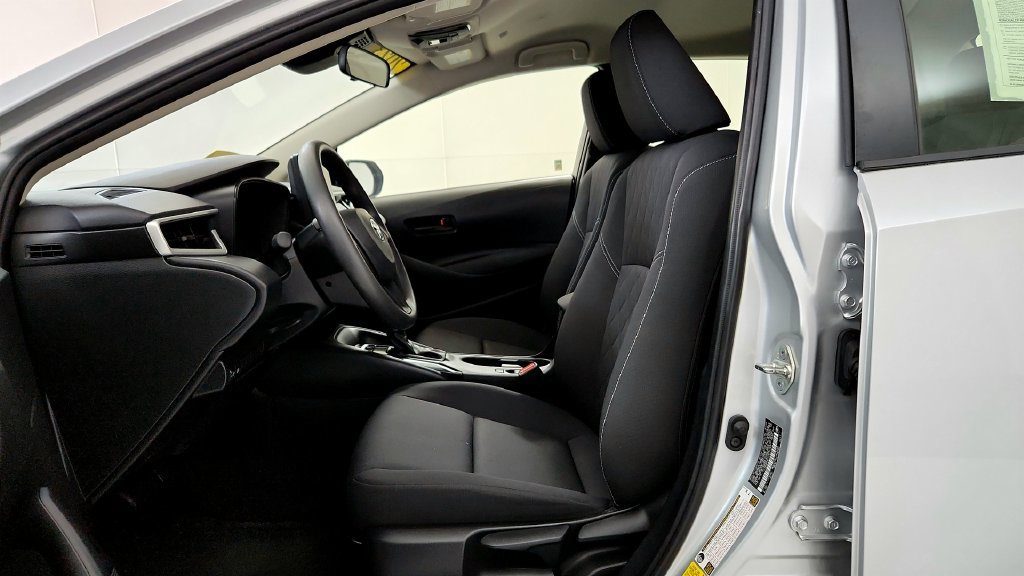 Certified 2023 Toyota Corolla LE FWD image 25