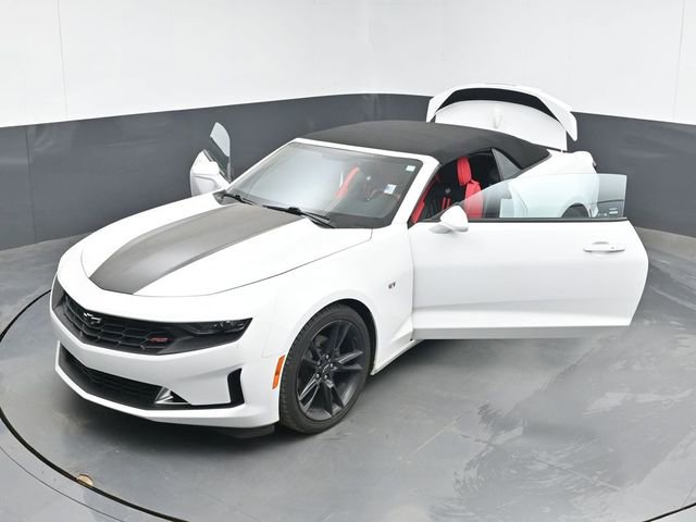 Used 2021 Chevrolet Camaro LT w/ RS Package image 43