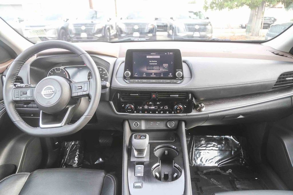 Used 2021 Nissan Rogue SL FWD image 11