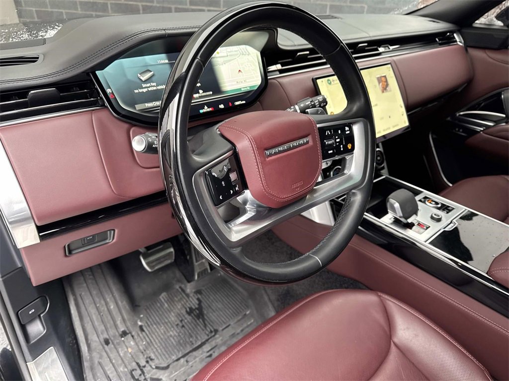 Used 2023 Land Rover Range Rover Autobiography image 21