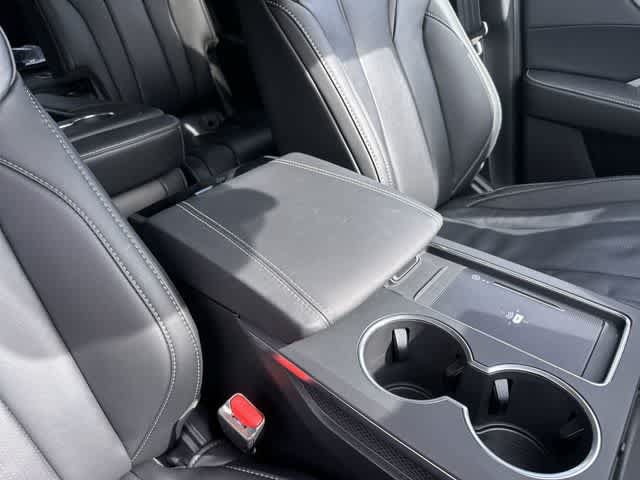 Certified 2026 Acura MDX SH-AWD w/ Technology Package image 30