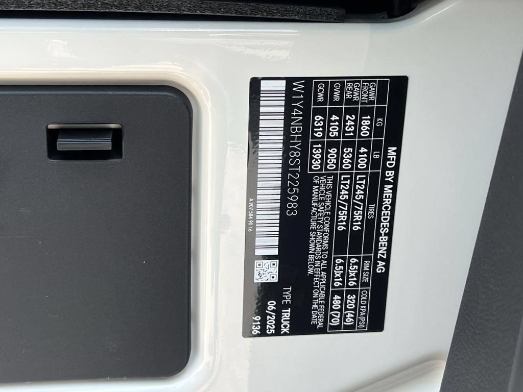 Certified 2025 Mercedes-Benz Sprinter 2500 image 35