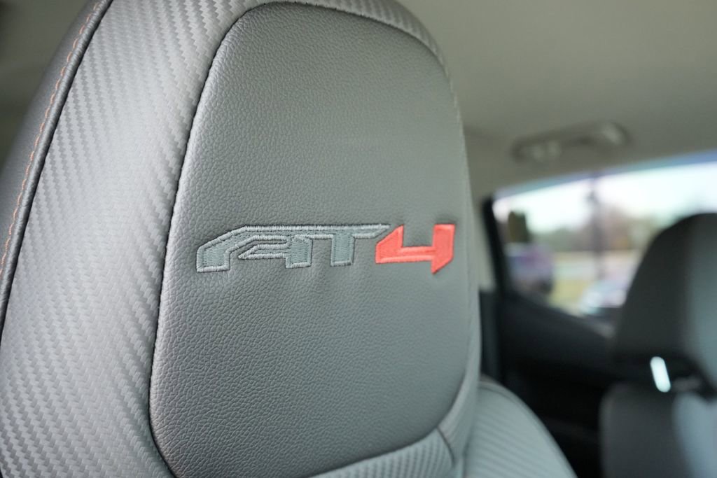 Used 2021 GMC Canyon AT4 image 14