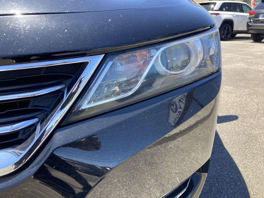 Used 2017 Chevrolet Impala Premier FWD image 10